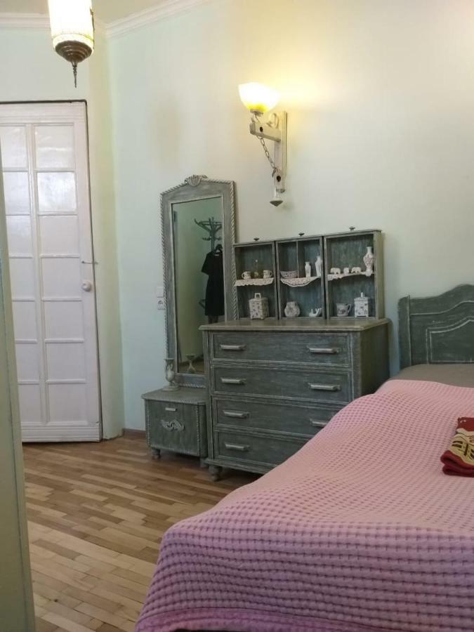 Guest House Tabukashvili 31 Tbilisi Buitenkant foto