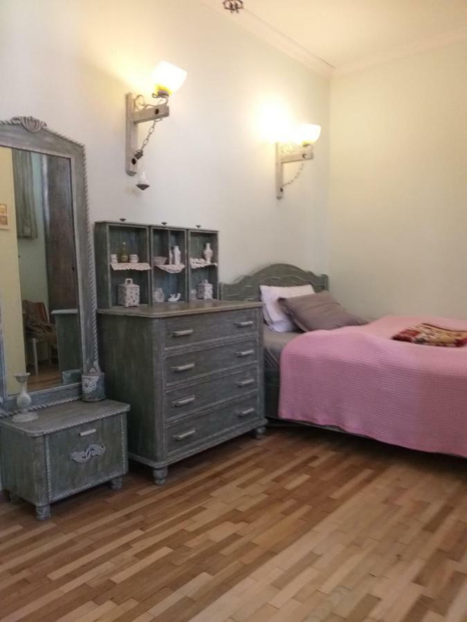 Guest House Tabukashvili 31 Tbilisi Buitenkant foto